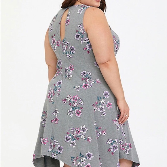 Swing Floral Jersey Trapeze Dress Handkerchief Hem - Picture 3 of 6